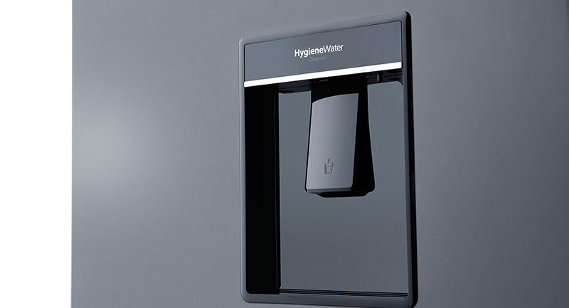 Tủ lạnh Panasonic Inverter 322 lít NR-BC360WKVN Mới 2020 - Chính hãng